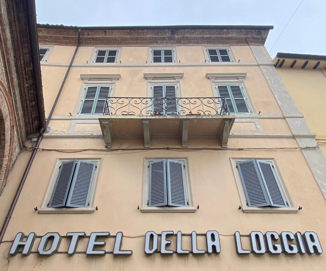 מאטליקה Hotel La Loggia מראה חיצוני תמונה